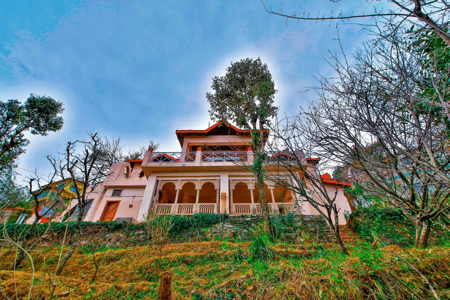 An Artistic Hideaway Amidst The Scenic Valleys Of Ramgarh Image