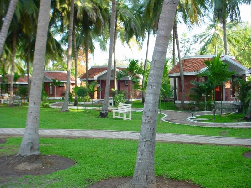 Green Coconut Resort Image