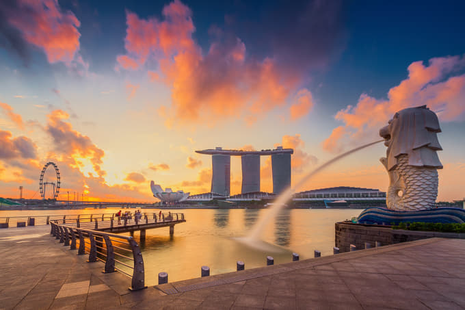 Merlion Statue: Majestic Marvel