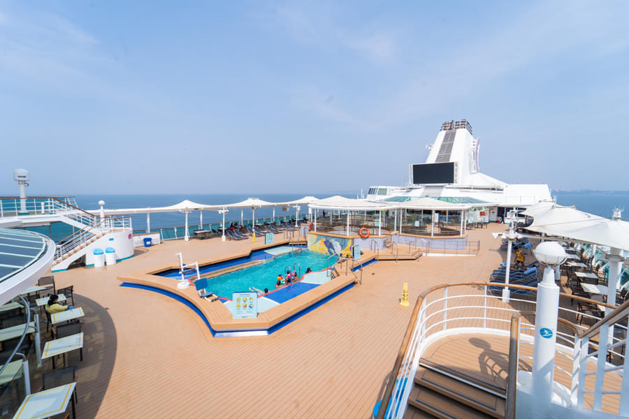 Cordelia Cruise | Mumbai-At Sea-Goa Image