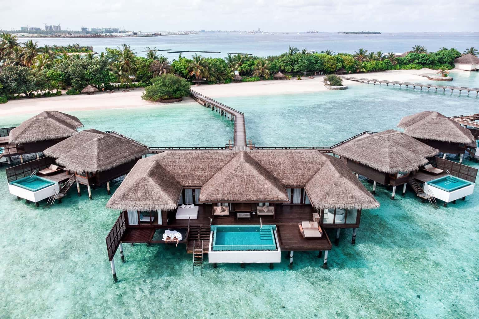 Sheraton Maldives Full Moon Resort and Spa