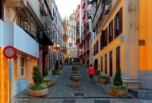 9919g8eooepsozocyx0w5v74jrli love%20lane%201