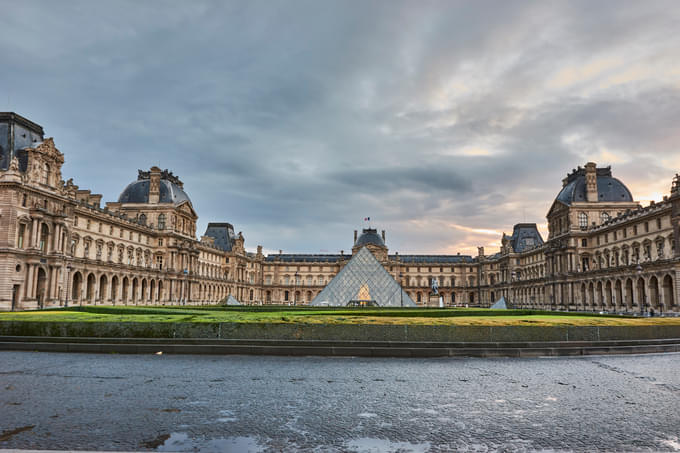 Louvre Museum