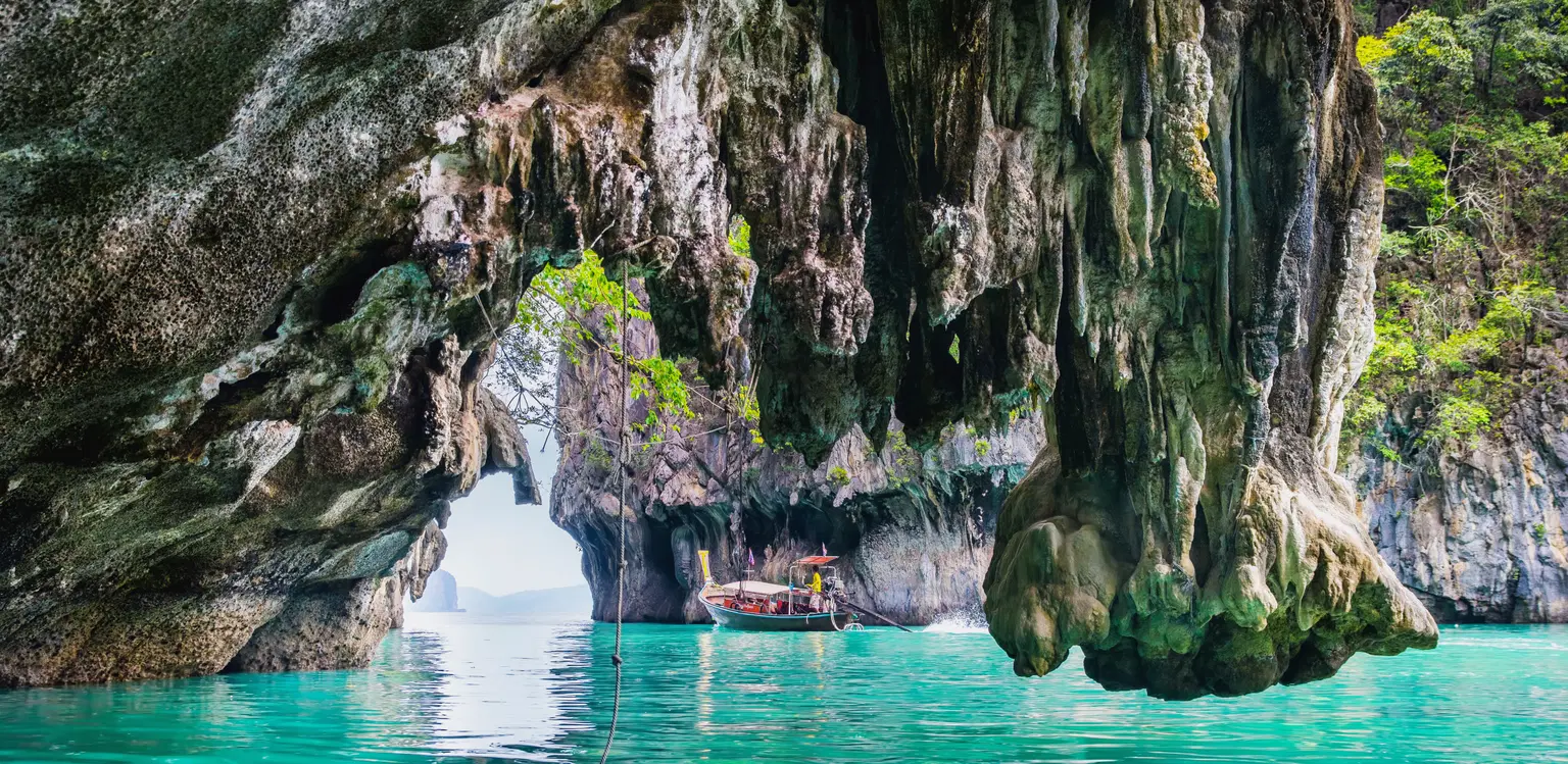 Explore the hidden Lagoon