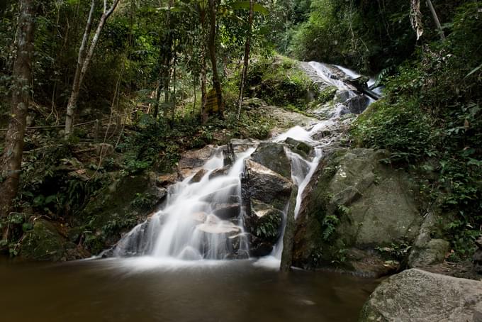 Mae Kampong Waterfall