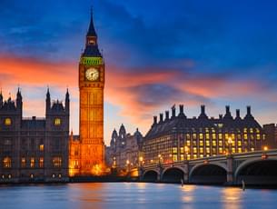 paris trip cost from kerala 9cpaqb78t4os8h12mcf1311vzc9s shutterstock 1931210165 min