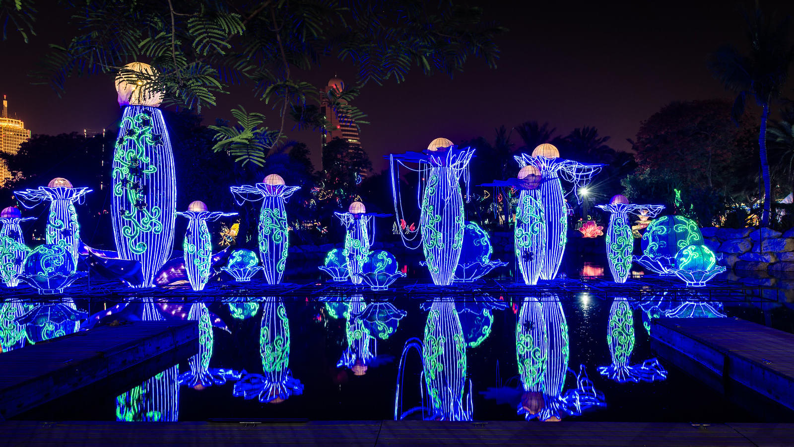 Dubai Garden Glow Attractions