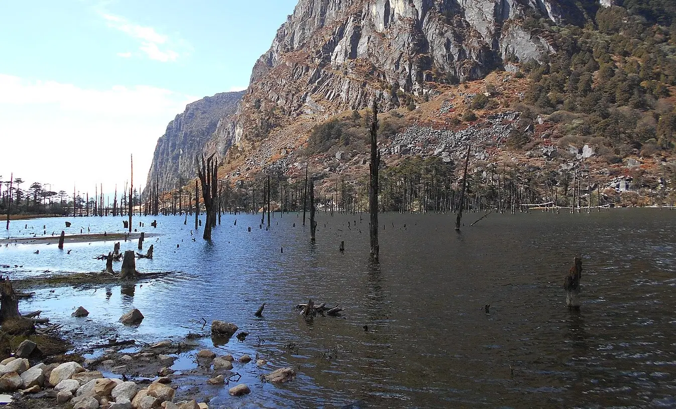 Sungester Lake