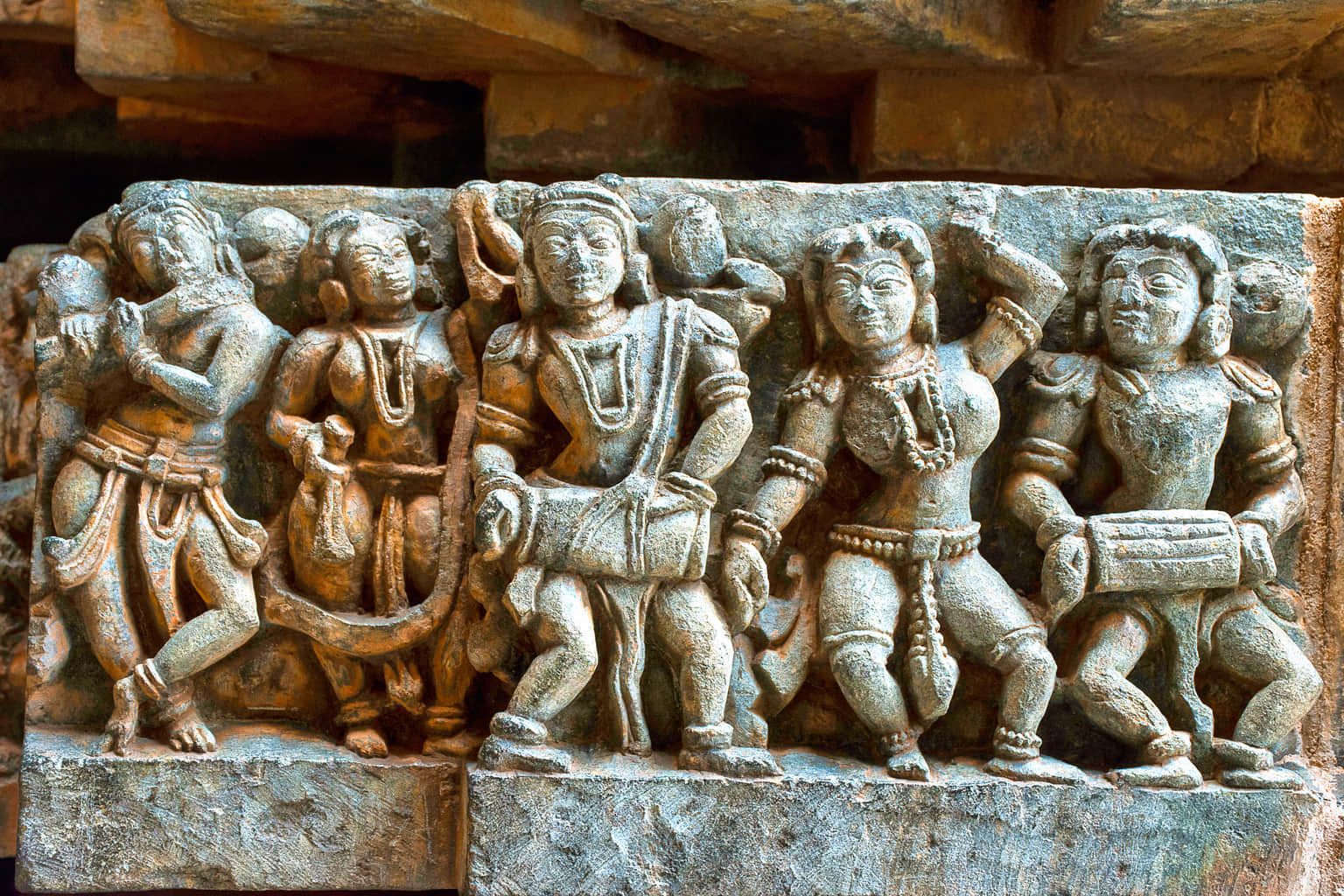 Madanikas