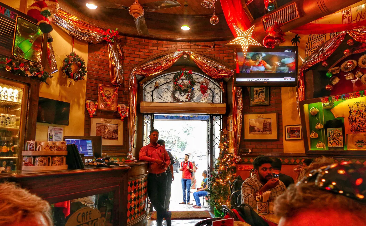Cafe Mondegar, <em>Mumbai</em>
