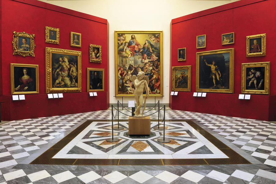 Marvel at the artworks of famous artists like Rembrandt and Botticelli at Uffizi Gallery