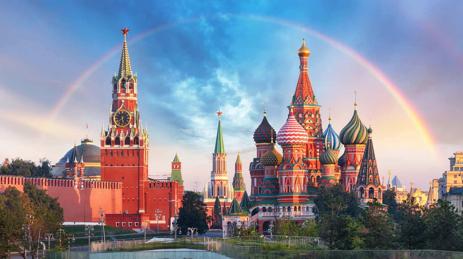 Moscow Land Package