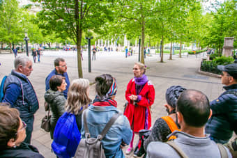 Enjoy guided walking tour in Budapest and gain insights
