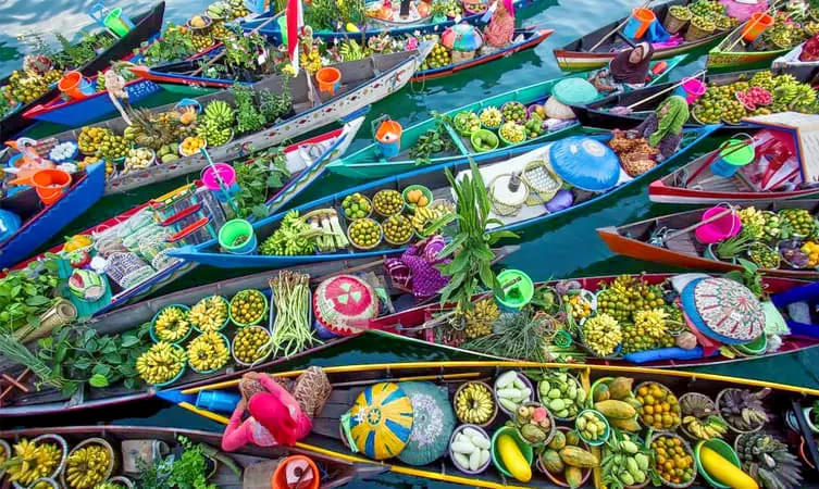 Koh Kret Island Floating Market
