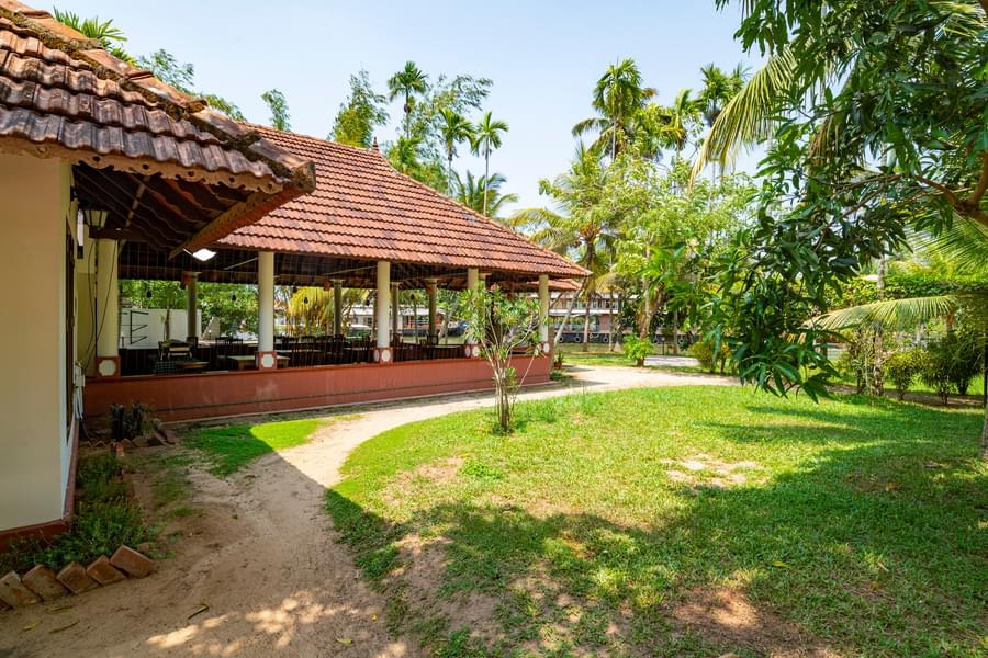 A Boutique Backwater Stay in Alleppey Image