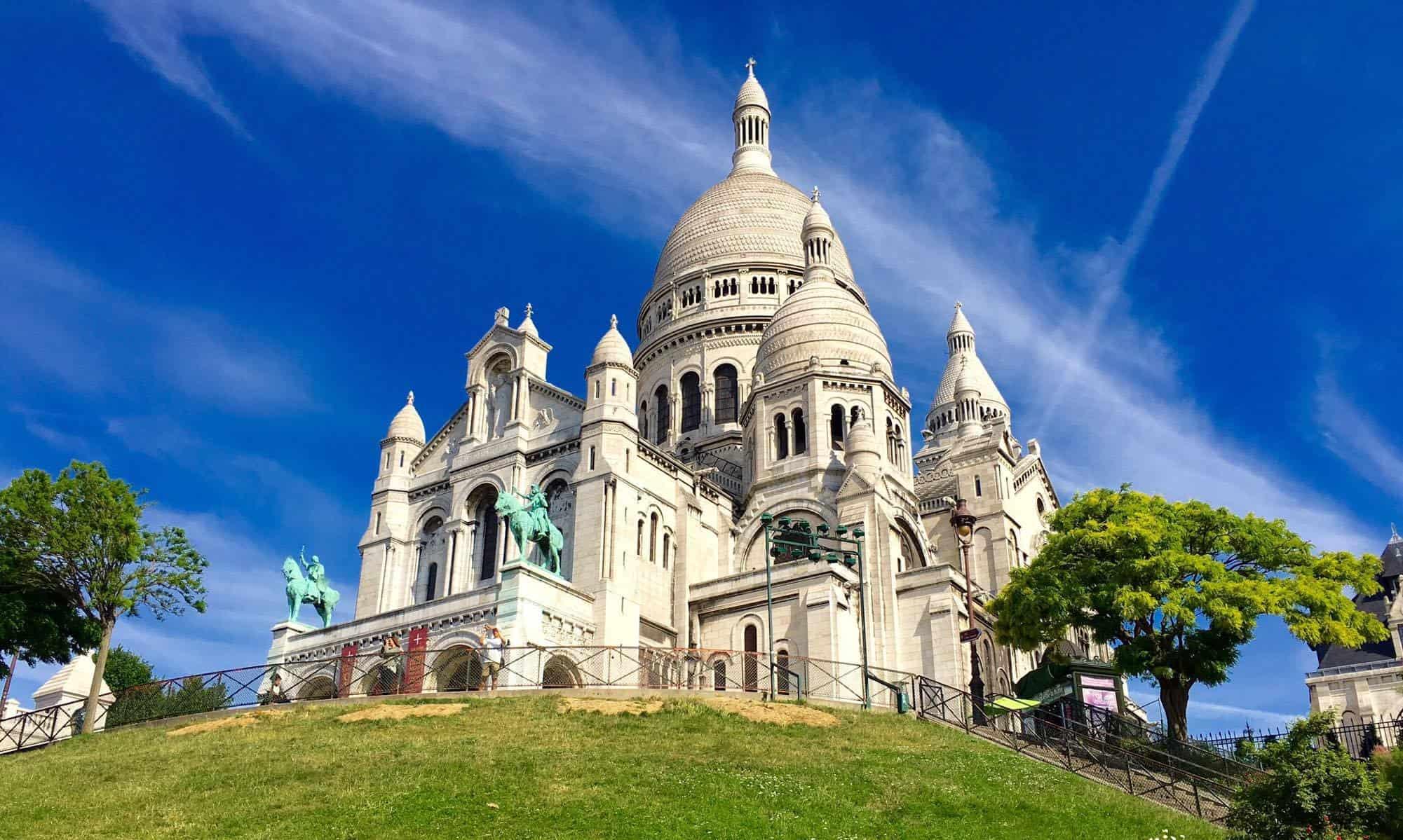 Basilica of Sacre Coeur Overview