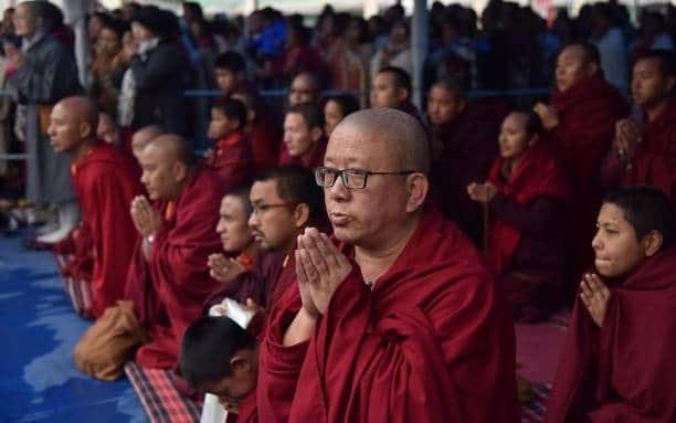Attend a Buddhist Prayer Ceremony