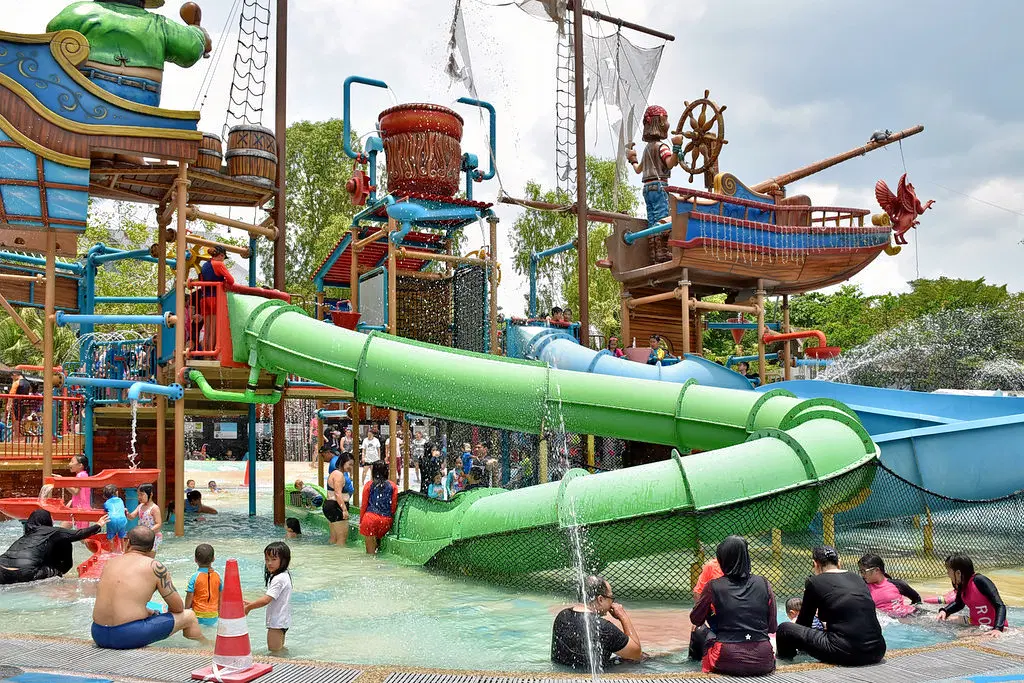 Splash into endless fun at Sentosa Water Park with thrilling rides and cool adventures
