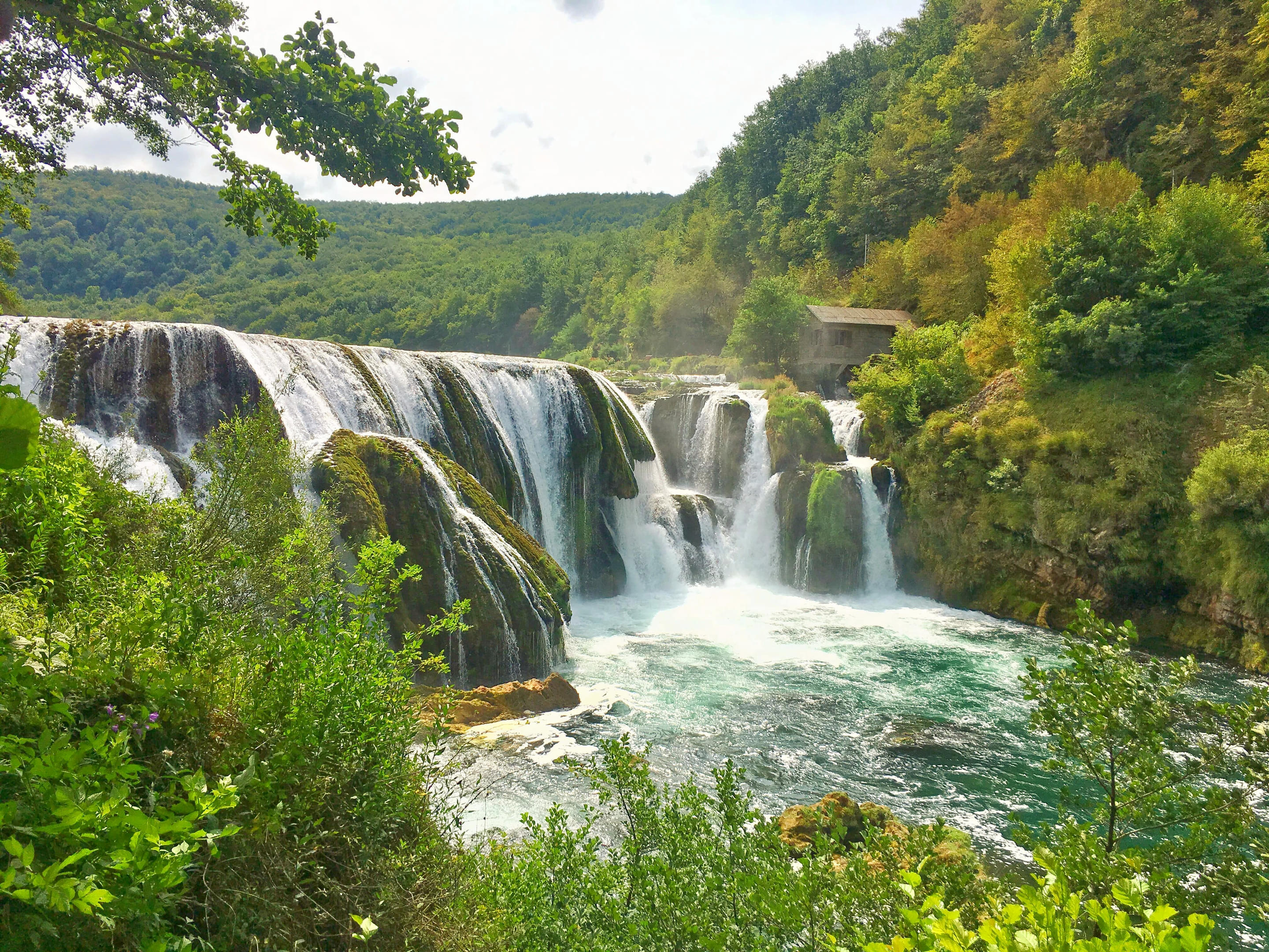 Neer Garh Waterfall Overview