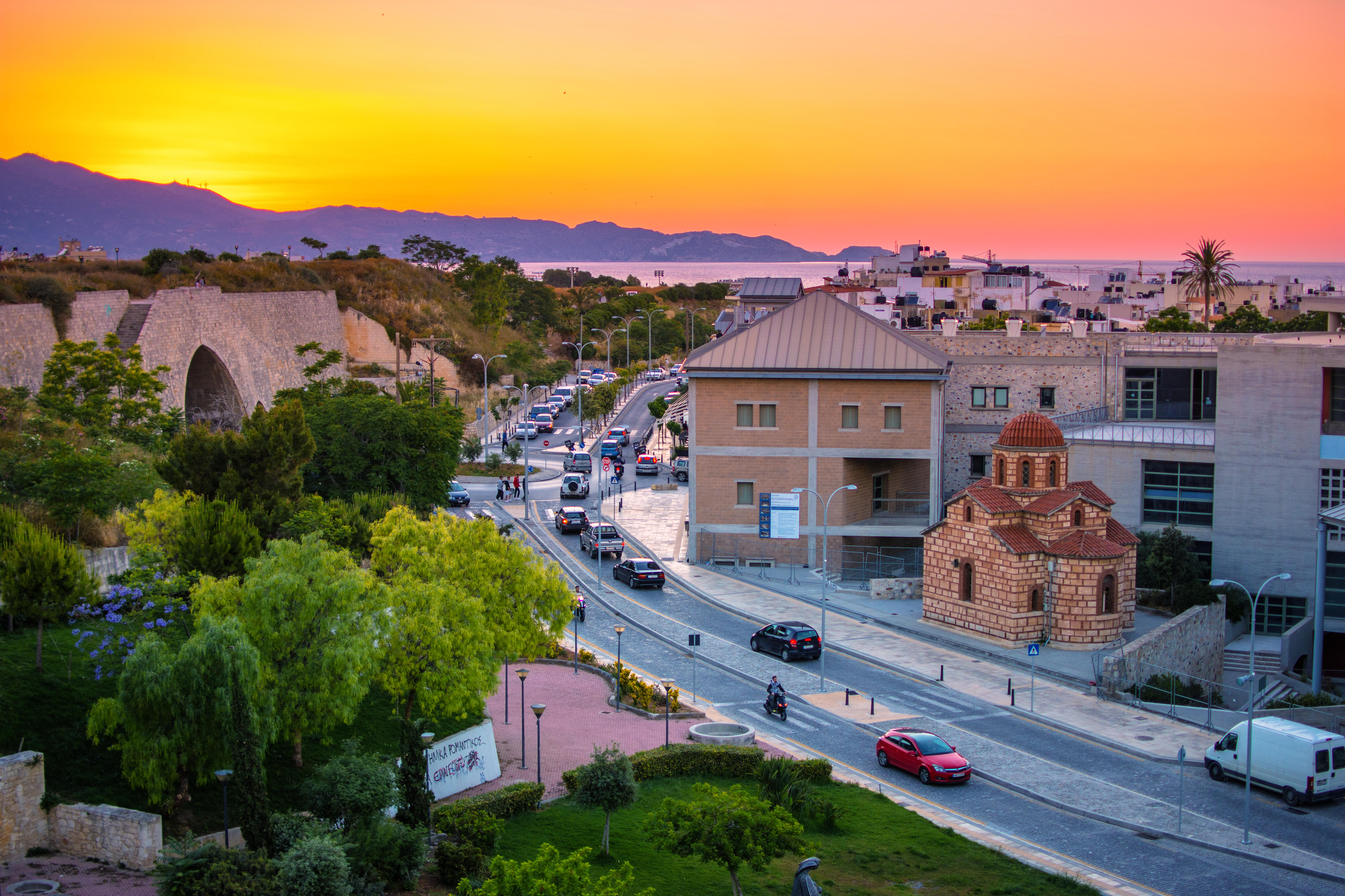 Heraklion Tour Packages | Upto 40% Off