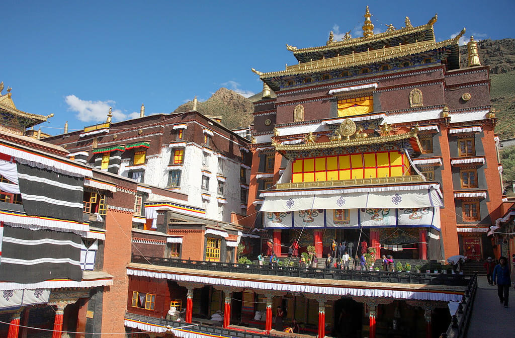 Tashi Lhunpo Monastery Overview