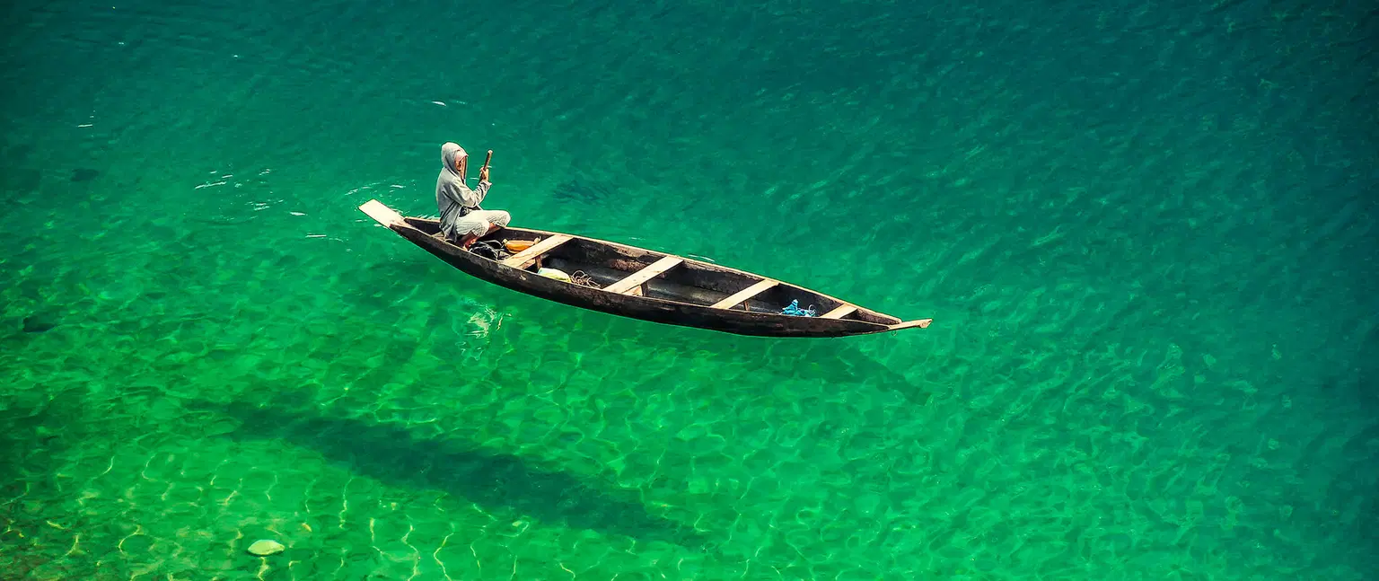 Indulge in a Boating Session