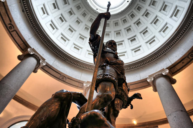 Statue inside Prado Museum