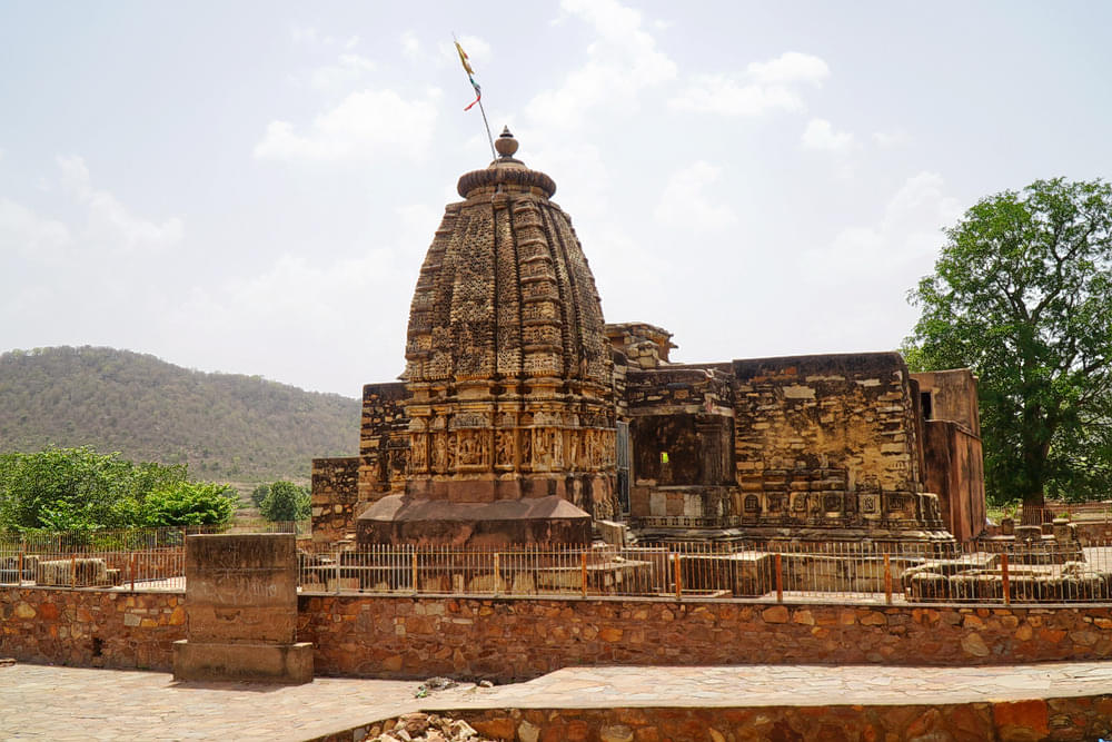 Neelkant Mahdev Temple Overview