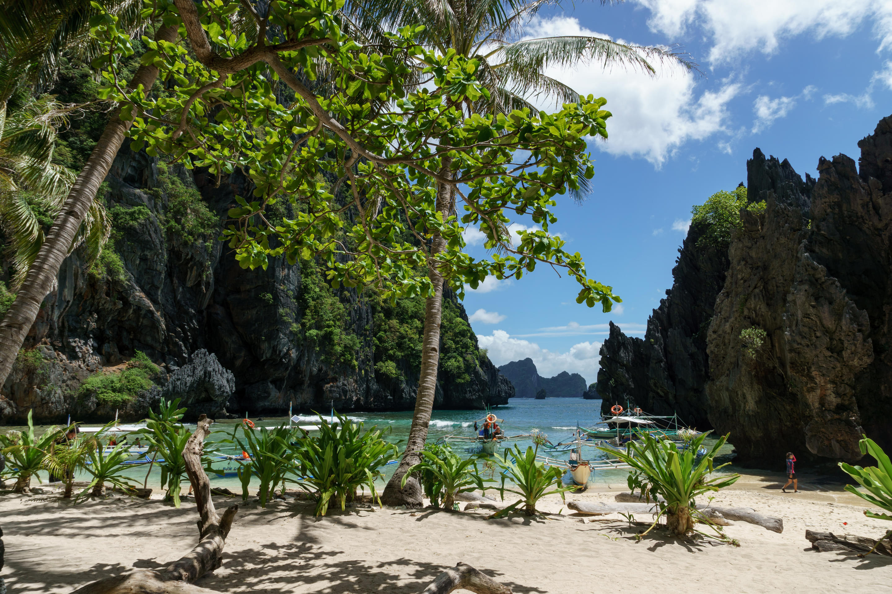 Secret Lagoon Overview