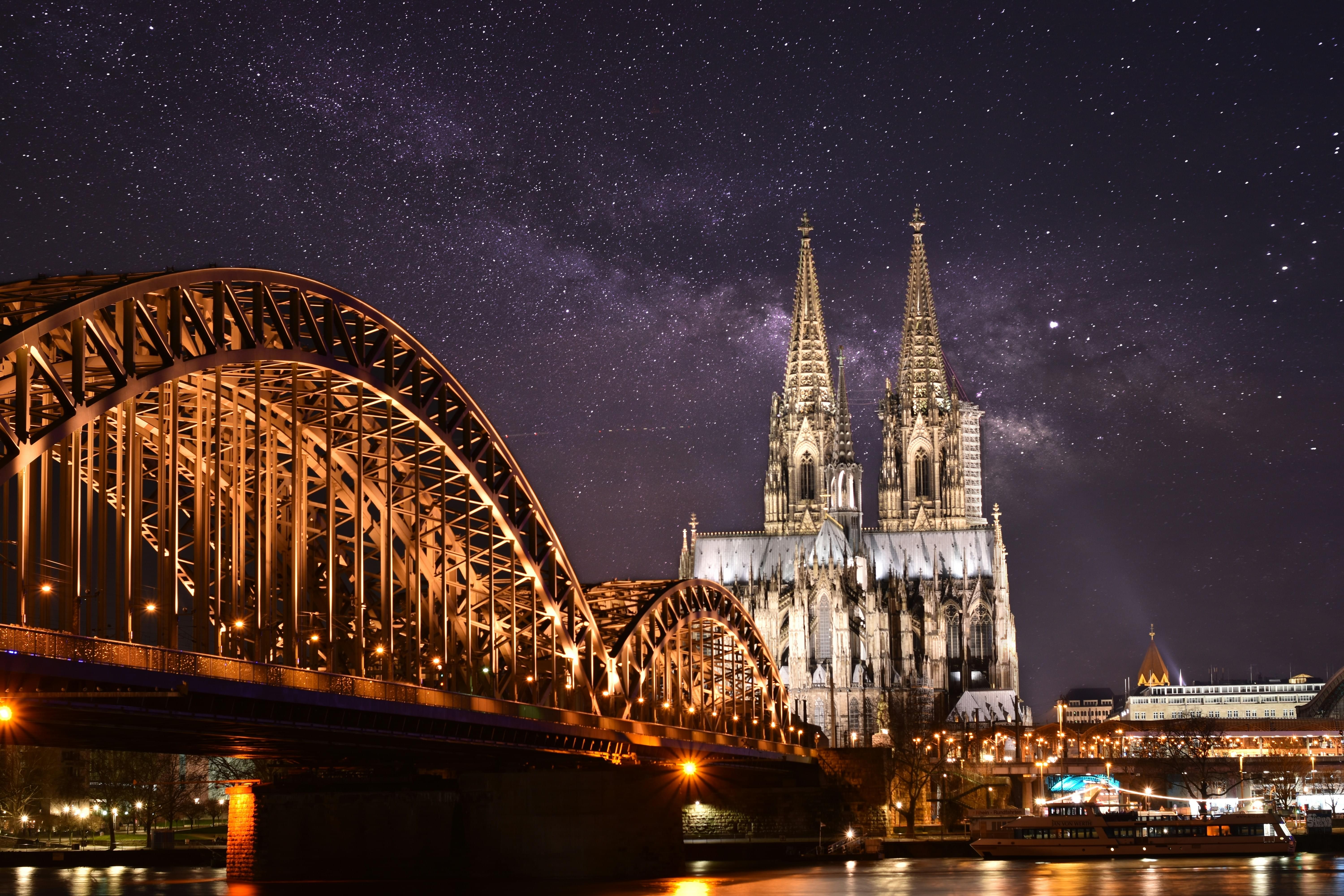 Cologne Tour Packages | Upto 40% Off