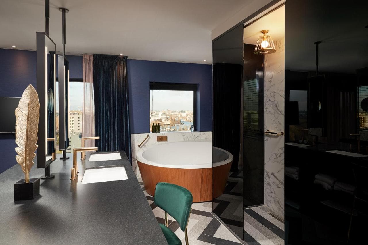 Van Der Valk, Amsterdam