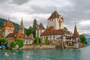 9xmmcoag4um438r1ds7b2axe2r5q 1580738365 oberhofen castle