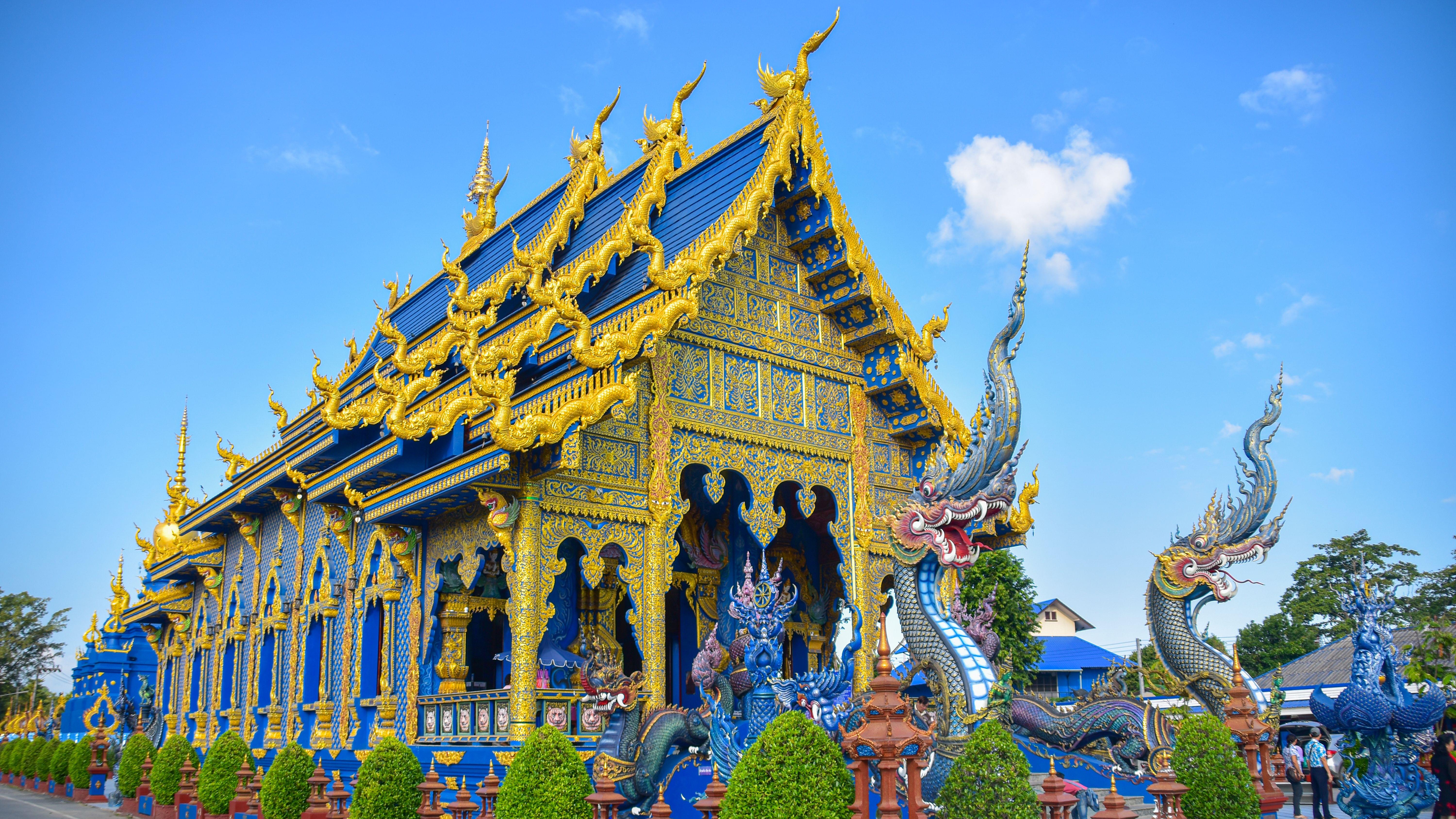 Chiang Rai Temple Tour From Chiang Mai