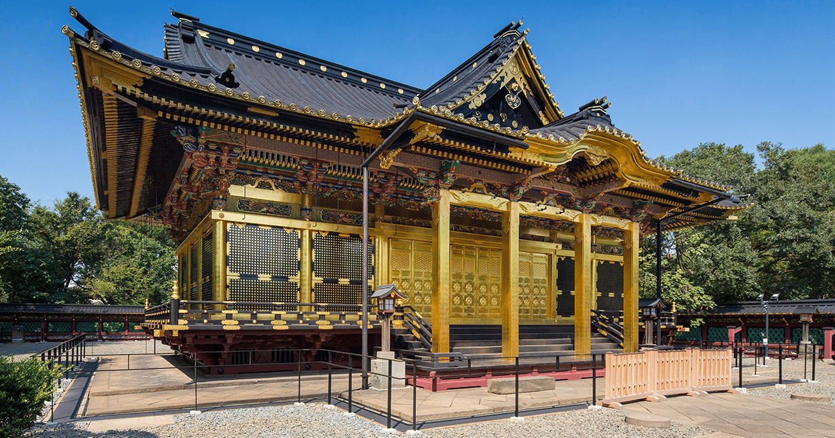 Immerse in the serenity of Ueno Toshogu Shrine