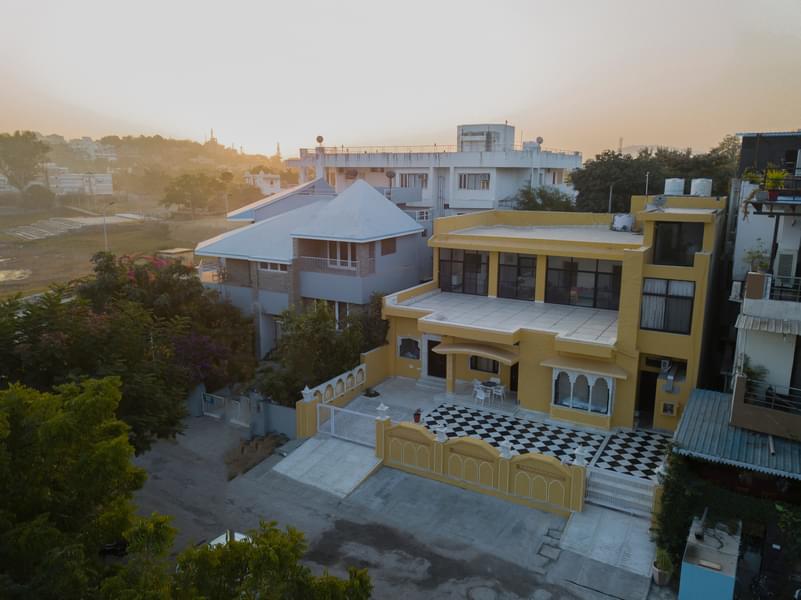 A Lakeside Boutique Homestay In Udaipur Image