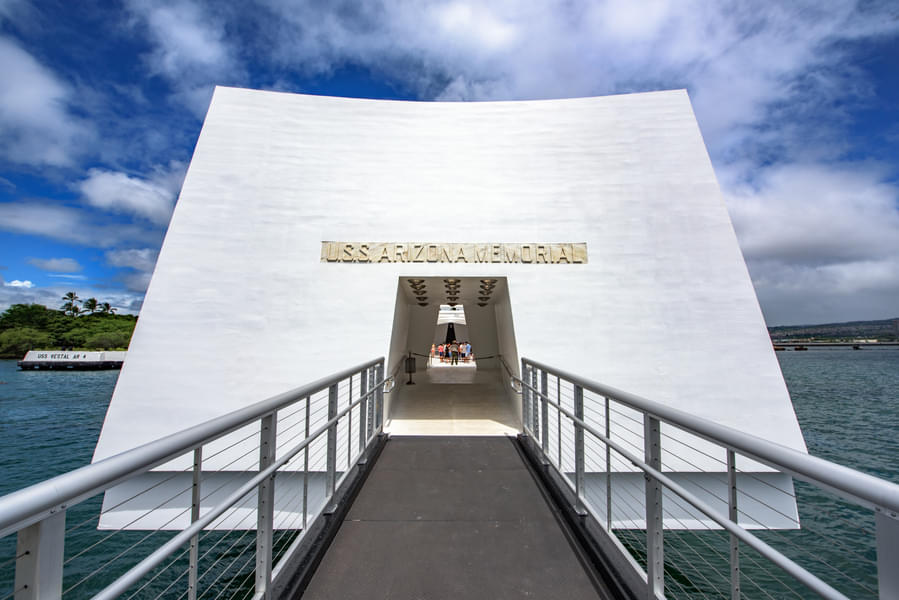 Pearl Harbor Half-Day Tour Image
