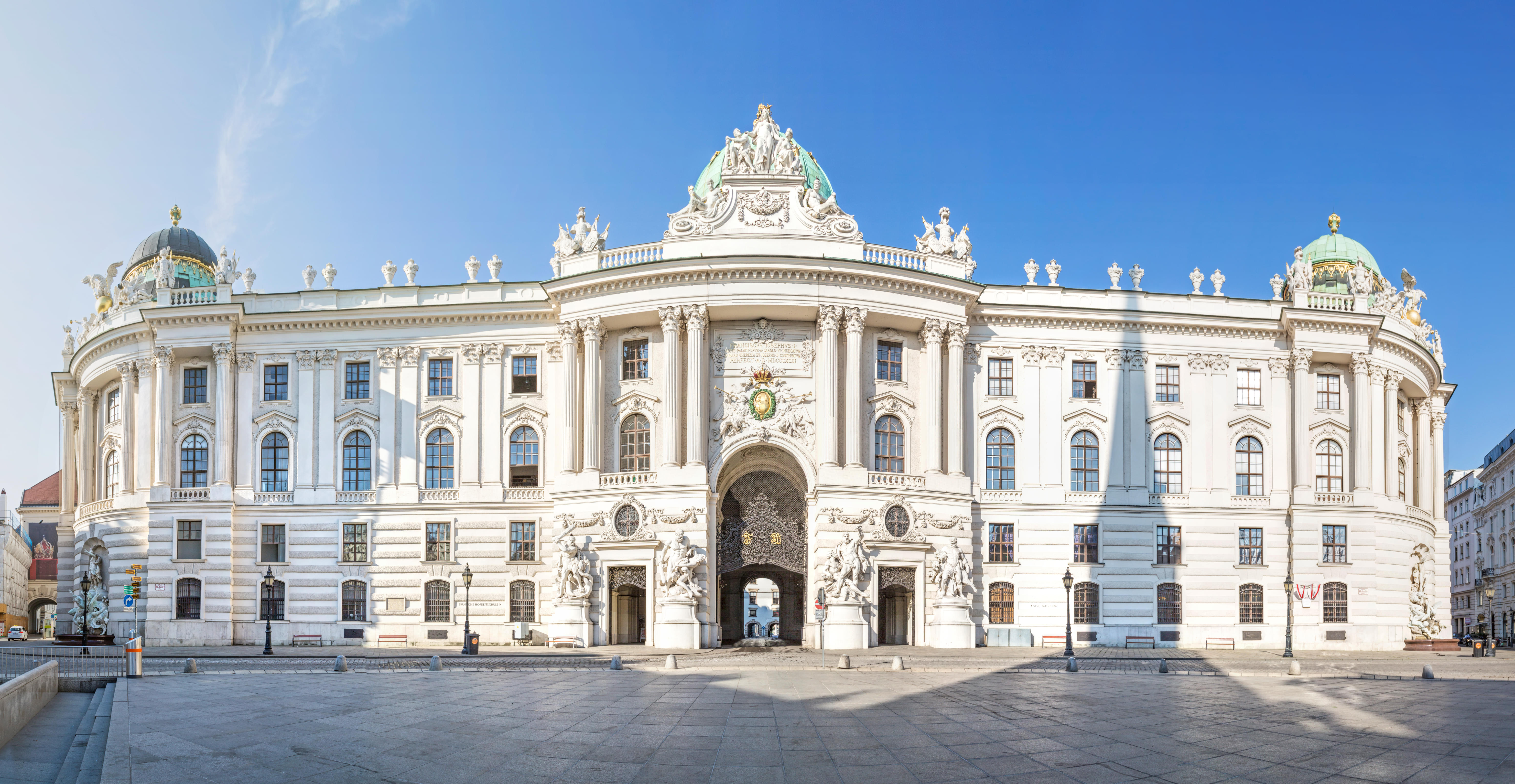 Visit the Spanish Riding School, most beautiful building of Vienna
