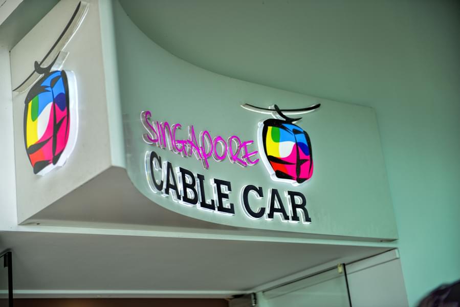 Singapore Cable Car.jpg