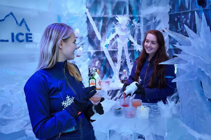 mq1uo29q3mdy4m5252o4q8v6wmn3_0210-0346_icebar-arctic-experience-australia-pelago1-medium.webp