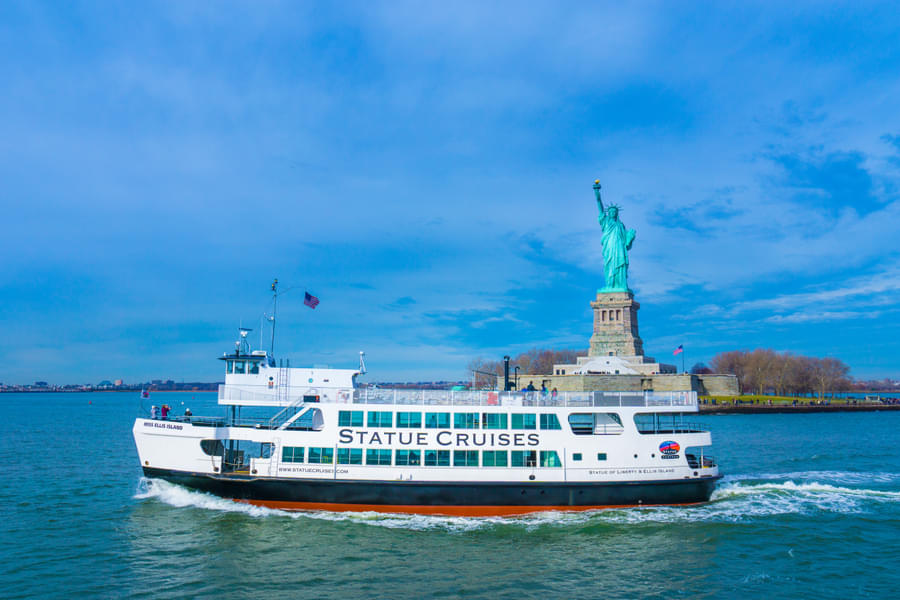 Statue of Liberty Express Cruise, New York Image