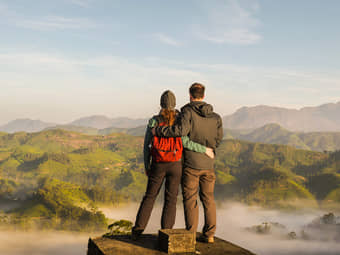 Share romantic moments with your partner in Meghalaya