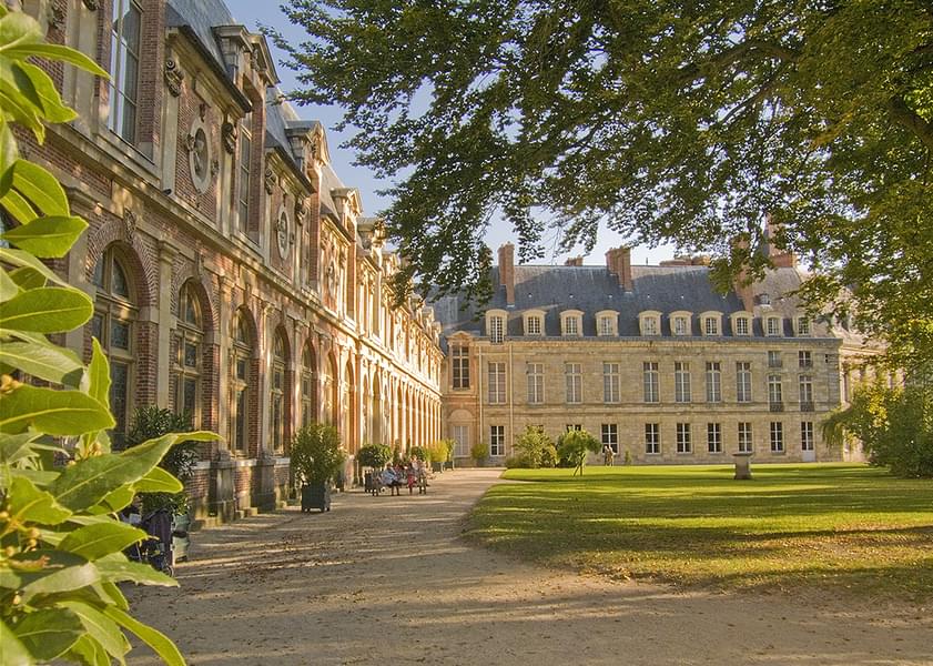 Take a Day Trip to The Palace of Fontainebleau