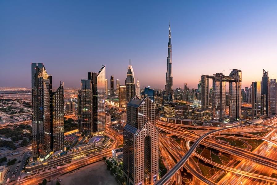 Get mesmerized by the amazing skyscrapers of Dubai
