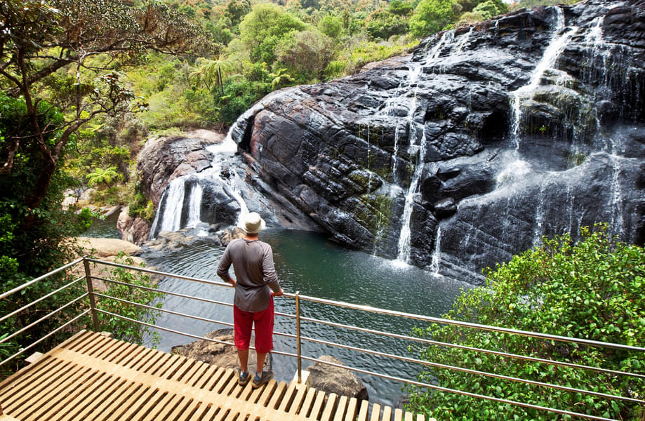 Bambarakanda Falls Hike Image