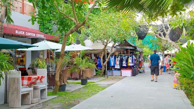 seminyak sqaure