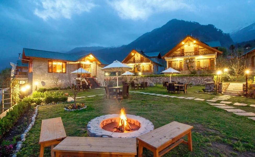 Best Luxury Getaways Around Himalayas - Upto 40% OFF	