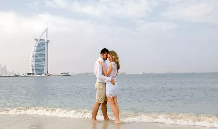 Enjoy the tranquil environment of Jumeirah Beach with your spouse