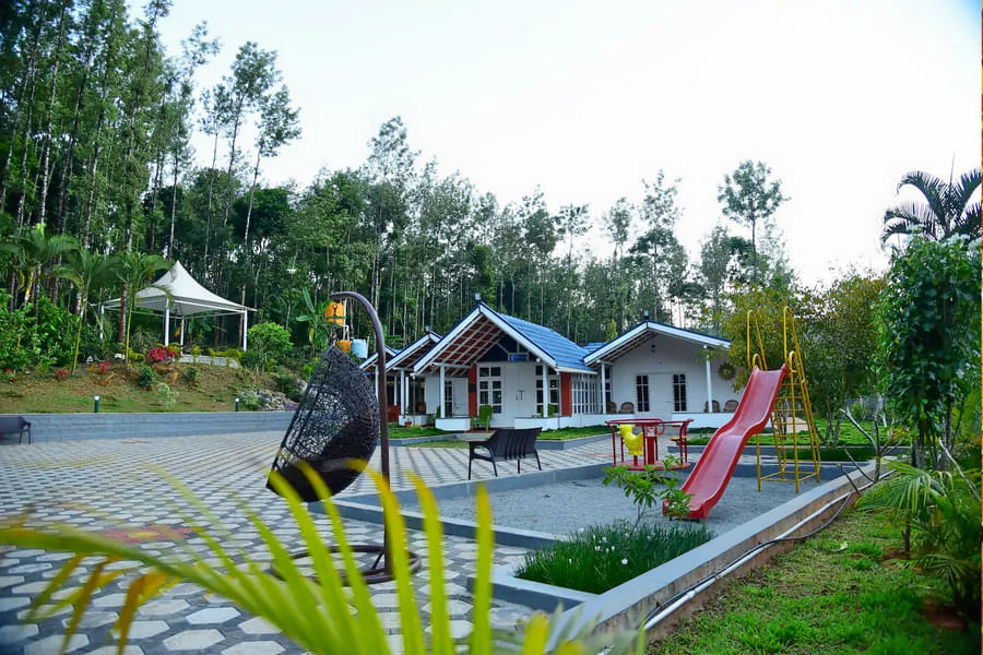 An exclusive stay into the woods near Chikmagalur Image