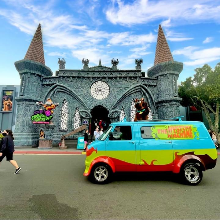 Scooby-Doo Spooky Coaster Next Generation Warner Bros Movie World