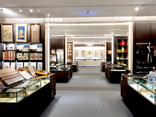 Ah7qobg9y82jm8fp7lzbwttkj395 national%20palace%20museum 2